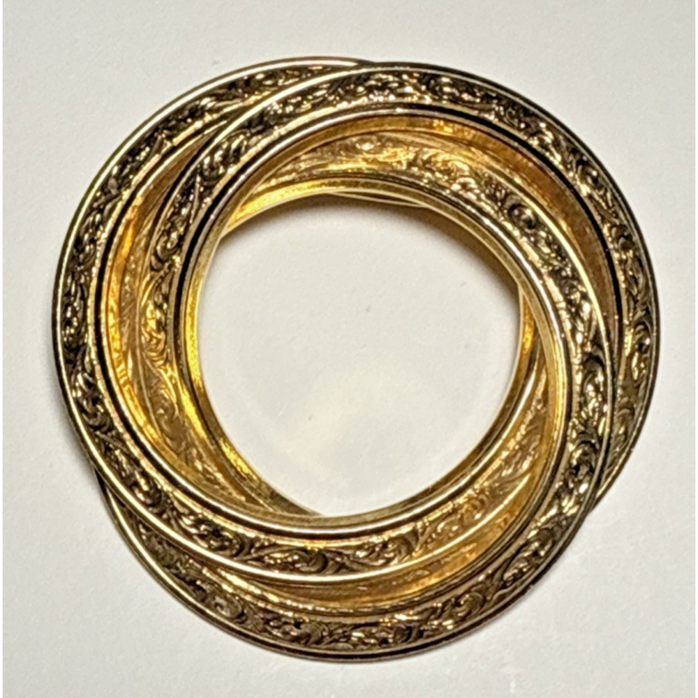 Vintage Gold Tone Layered Circle‎ Brooch J-2F